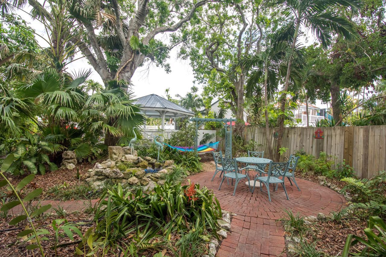 Duval House Bed and Breakfast Key West Eksteriør billede