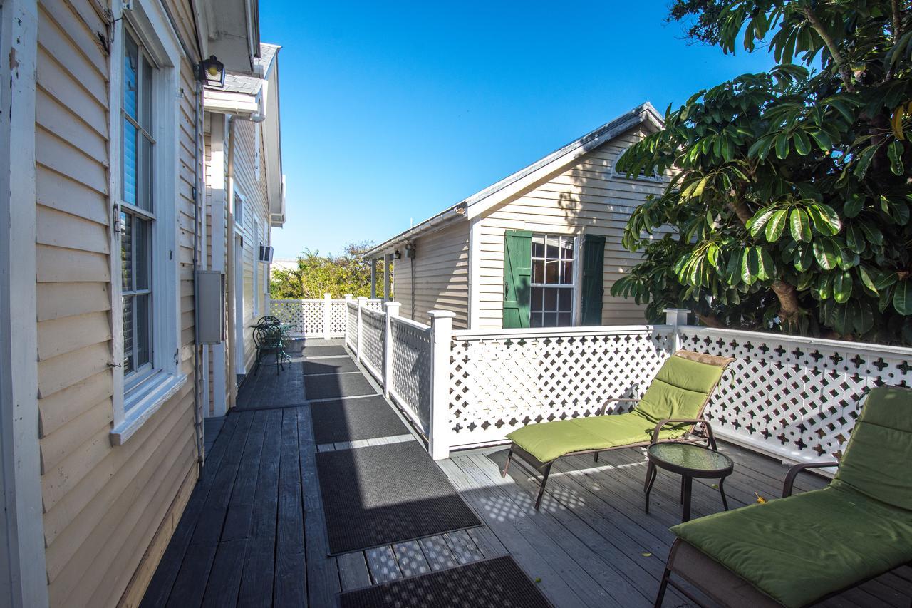 Duval House Bed and Breakfast Key West Eksteriør billede