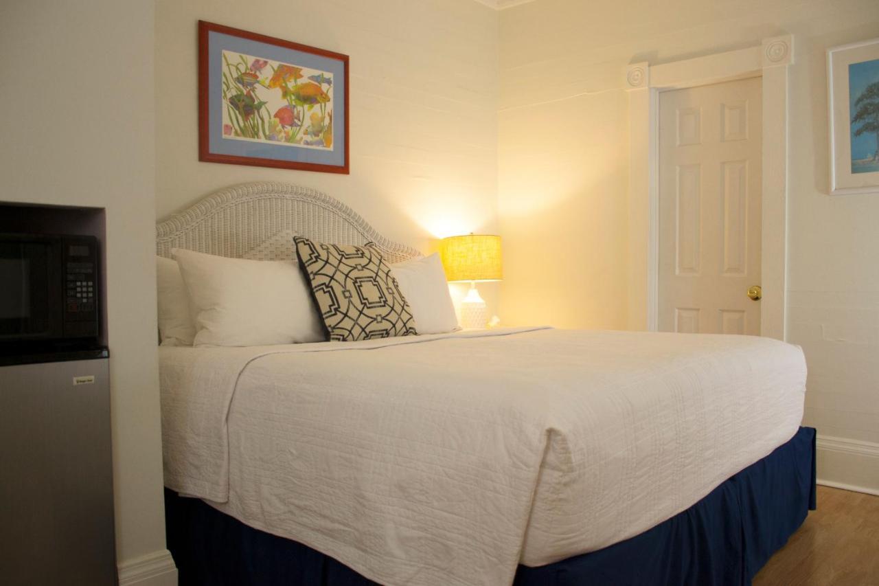 Duval House Bed and Breakfast Key West Eksteriør billede